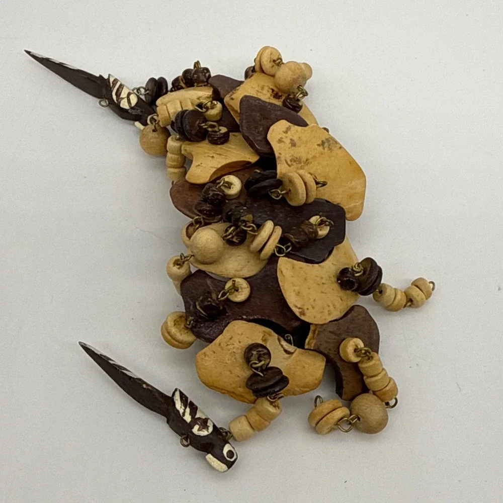 Vintage Tropical Wood Parrot‎ Barrette Beaded Bird Hair Clip Brown Cream Boho